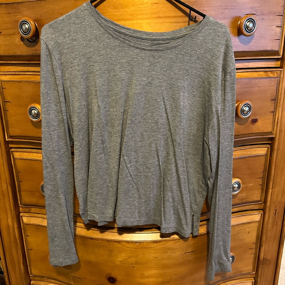 Girlfriend Collective Long Sleeve tee